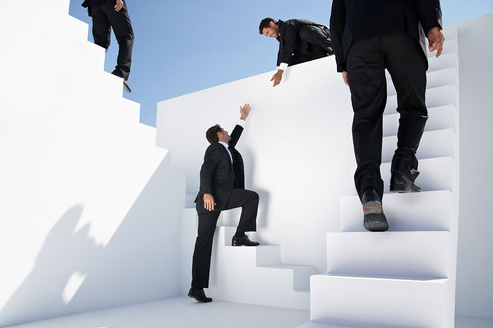 philipp_dimitri_photography-business-white-stairs-08