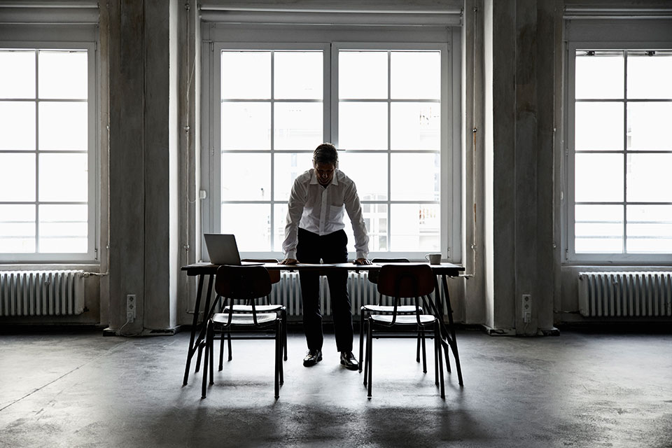 philipp_dimitri_photography-dark-business-portraits-08